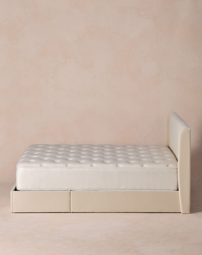 Heavenly Bed Mattress thumbnail number 4